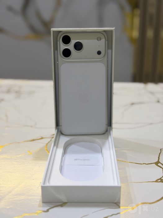 Продам оригинальный Apple iPhone 17 Pro Max 256 GB.
