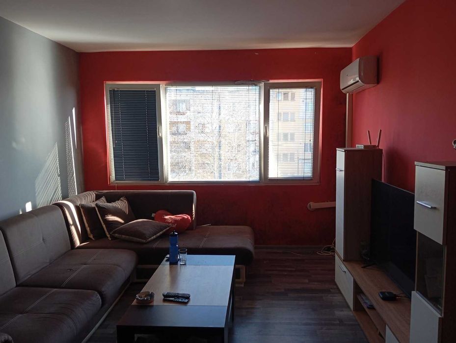 Продава се Двустаен апартамент в Лом - 70 кв.м за 510 €/кв.м - Снимка #1