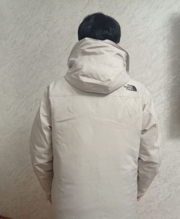 Продам зимнюю куртку