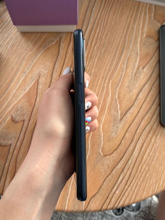 Oppo A72, б/у, коробка документы есть