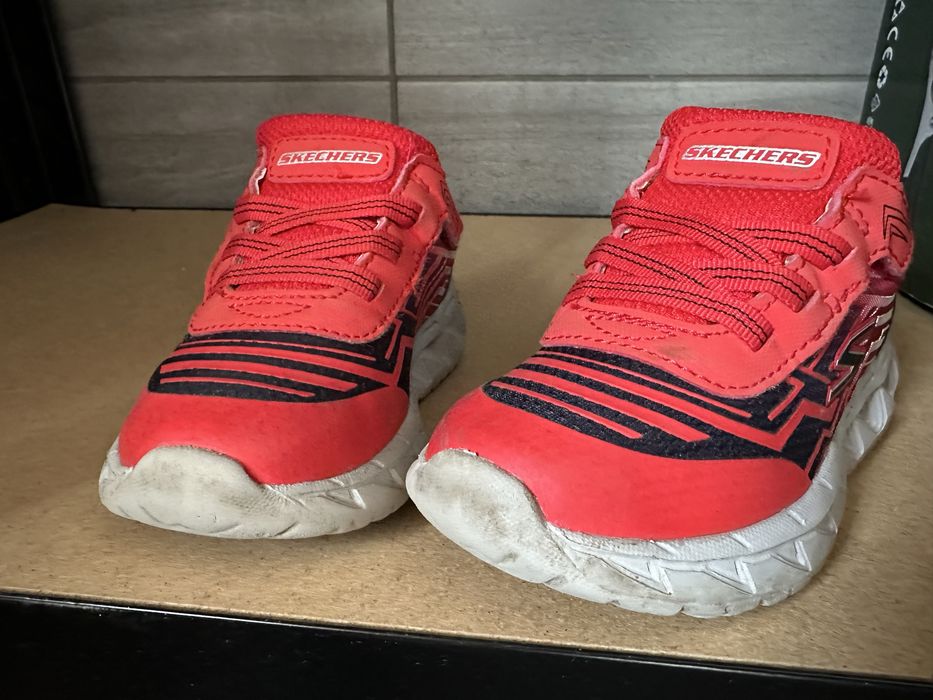 Adidas   25 baieti  Skechers baieti 25
