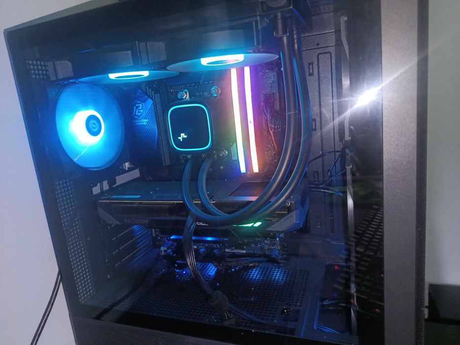 PC  Gaming Ryzen 5