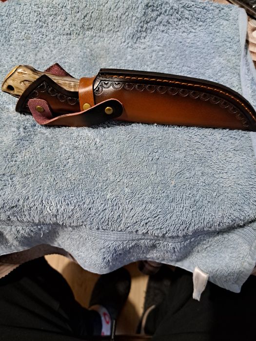 Ловен нож от дамаска стомана