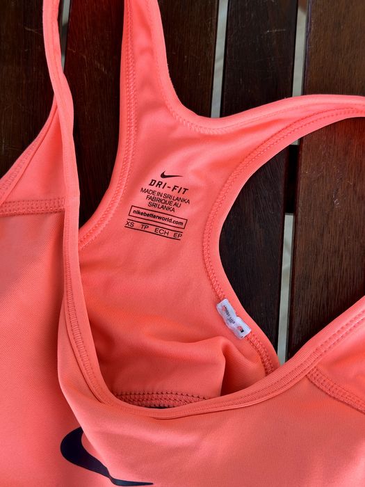 Спортно бюстие Nike Dri-Fit - размер XS, Отлично състояние