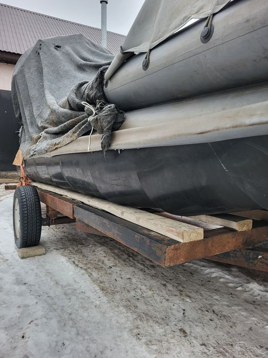 Мото- лодка хонда