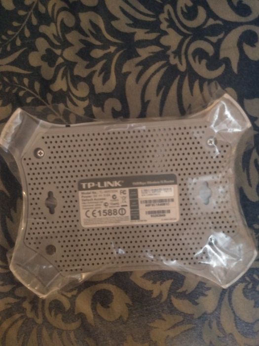 Продам роутер БУ