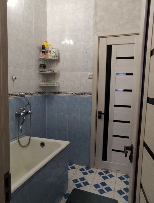 Кизларга квартира  ижара шартномакилинади Жахон тиллари 2мин   Низомий