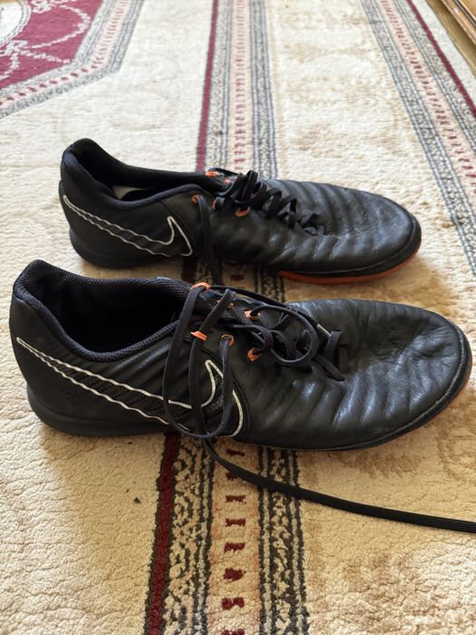 Adidasi fotbal sala Tiempo Legend 7 Pro IC negru