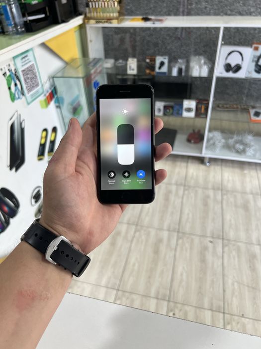 Iphone 8 ideal srochna