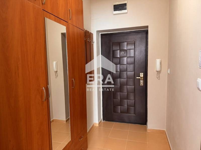 Само в ЕРА! Обзаведен едностаен апартамент за под наем в предпочитанат