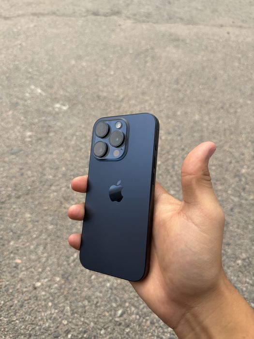 IPhone 15 pro 256 gb