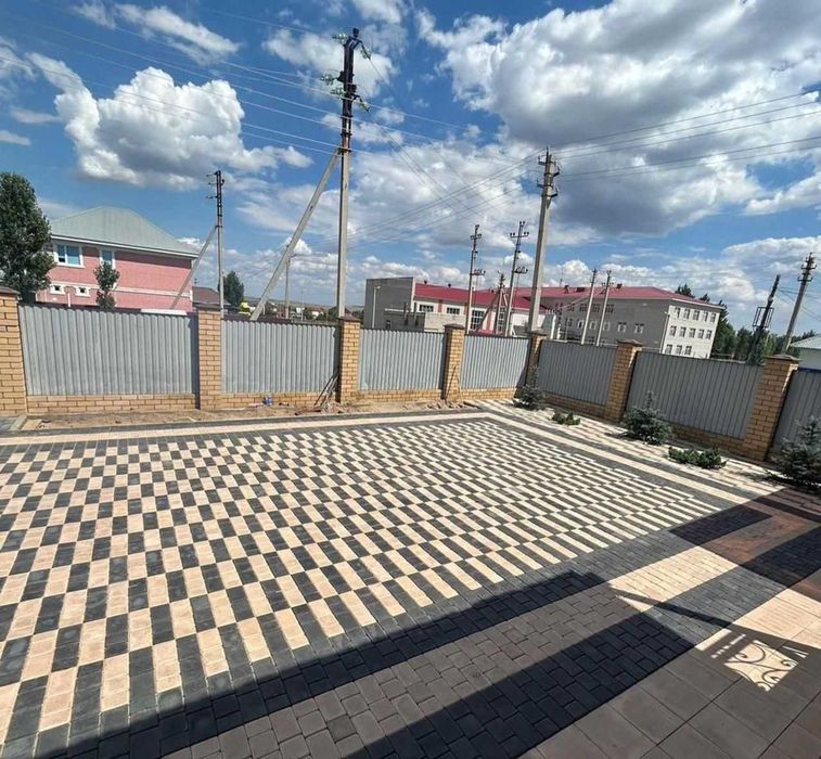 Укладка брусчатки, установка бордюр