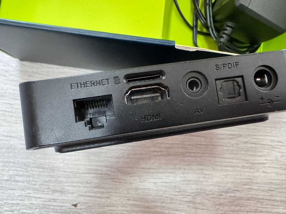 Smart TV Box ZXV10 B866VH01 + Рутер ZTE MC801A