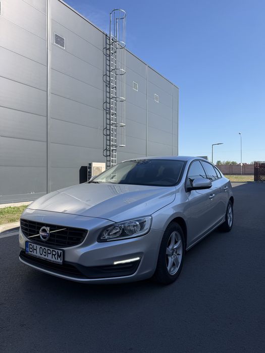 VOLVO S60 2015