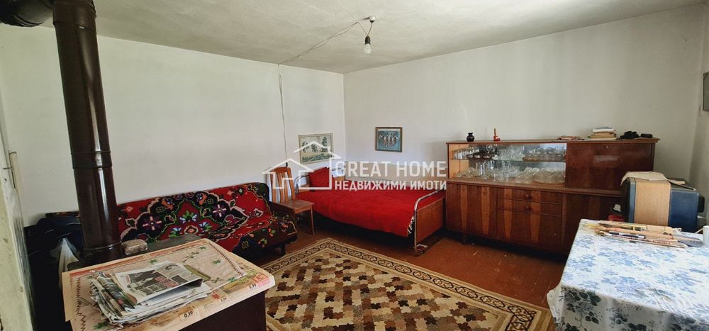 Къща в Търговище, област-с.Острец площ 140 цена 28 121 евро