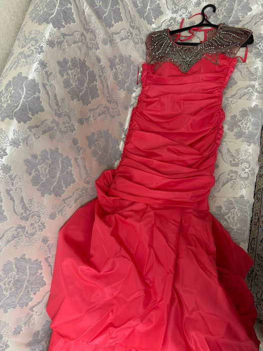 вечернее платье роскошное