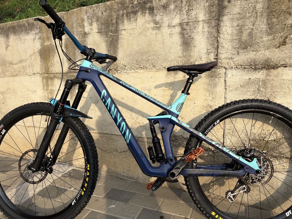 Canyon Strive CF 6