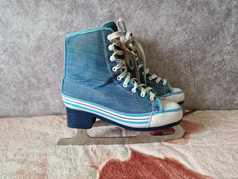 Коньки фигурные  женские