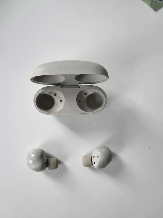 Sony WF-1000XM5, отлично състояние, допълнителни тапи