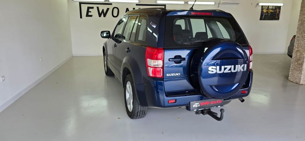 Suzuki gravitatea an 2012 Euro 5 4x4 posibilitate rate goarna cu bulet