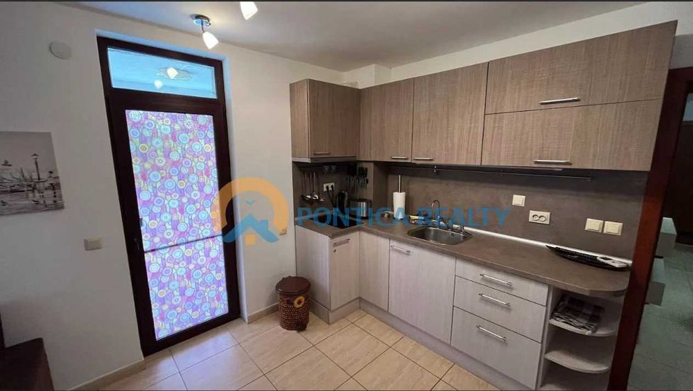 Голям тристаен апартамент в комплекс Етъра