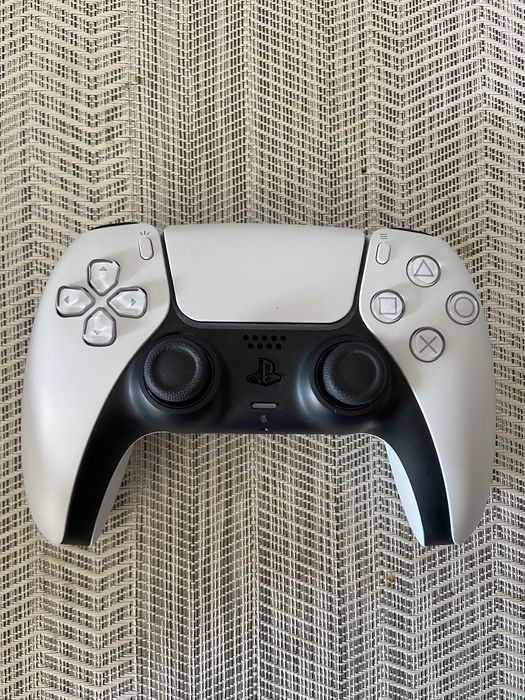 Конзола PS5 Disc Edition 825GB White