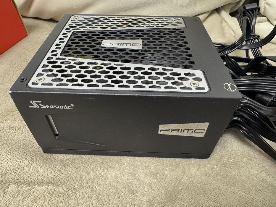 Pret fix!! Sursa seasonic 1300w gx-1300w full modulara