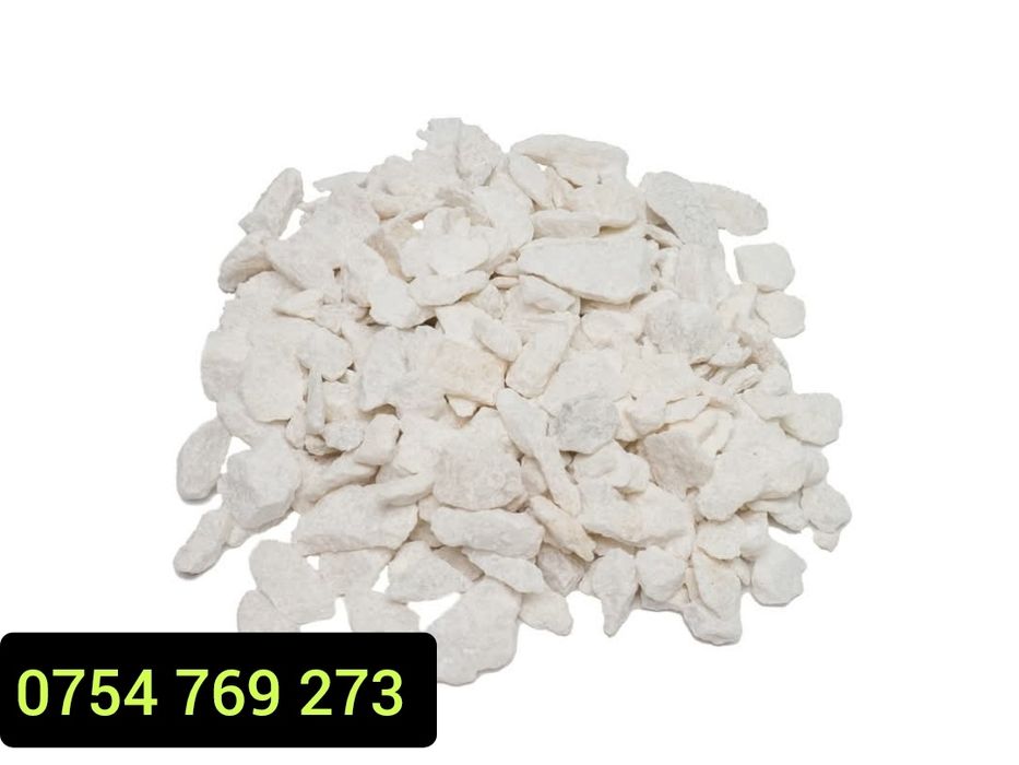 Piatra decorativa marmura alba spartă amenajări grădini morminte