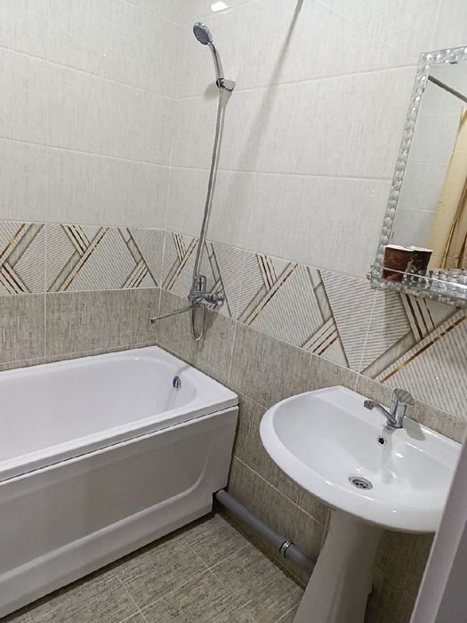 Сдаётся 2-комнатная квартира от собственника  Спутник 16А