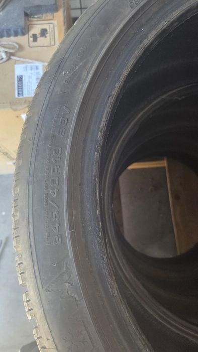 Зимни гуми Dynlop 245/40R19