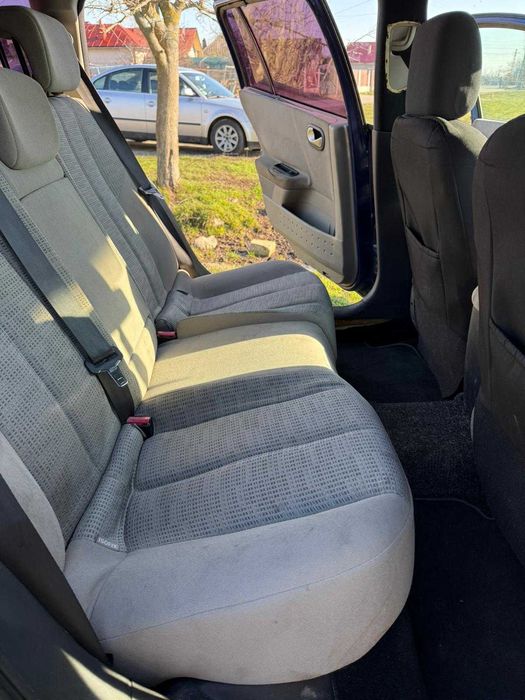 Vand Renault  meu MEGAN 2