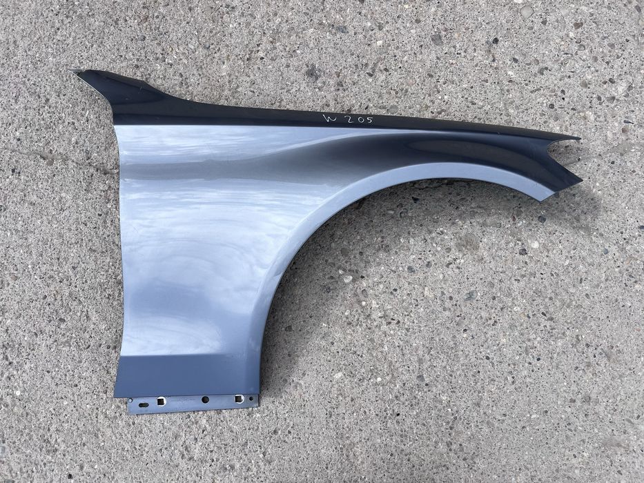 Aripa Mercedes C-Class W205