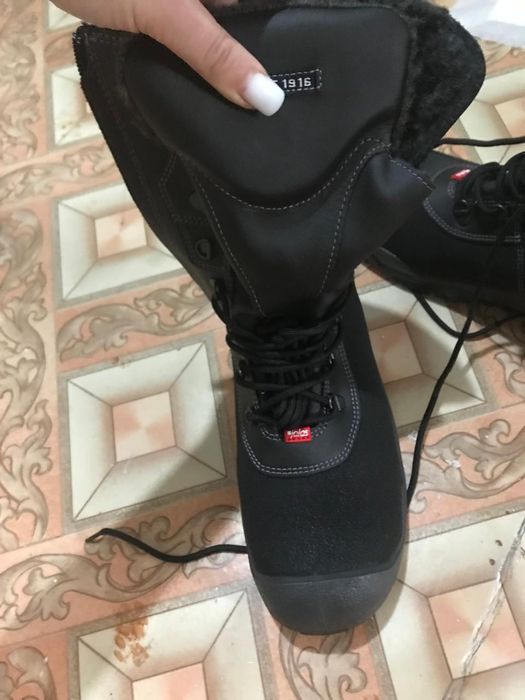 Продаю сапоги новые