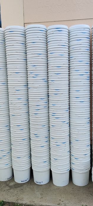 Ведро шелек 10 кг 80 тг шт