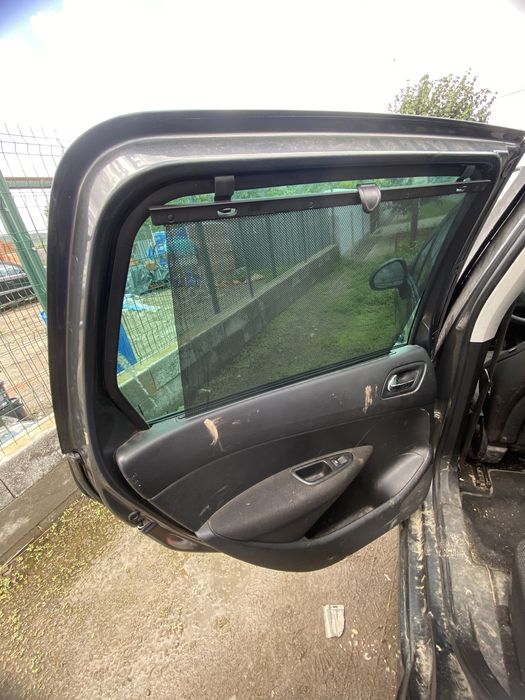 Piese Peugeot 308 an 2011 euro 5 1.6 hdi motor perfect functional