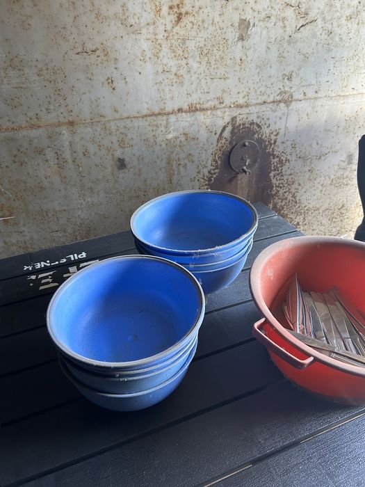 Продам пластиковые тазики