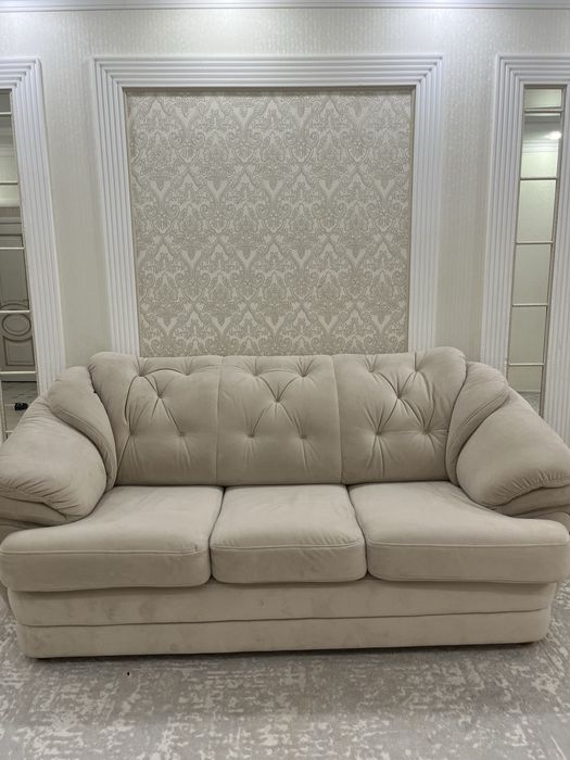 Мягкий уголок в отличном состоянии