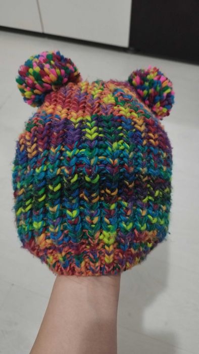 Set 2 căciuli +1 cadou