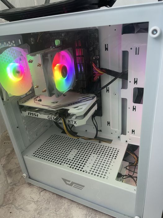 Продам компютерь игровой