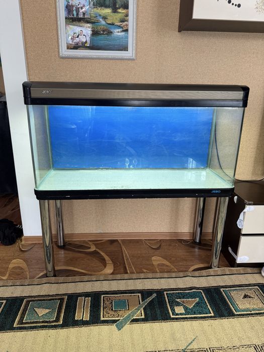 Аквариум заводской 350 л