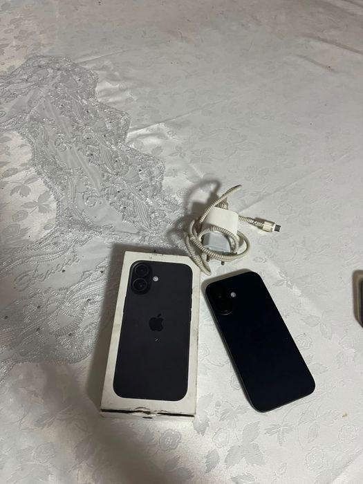 Iphone 16 с гарантий