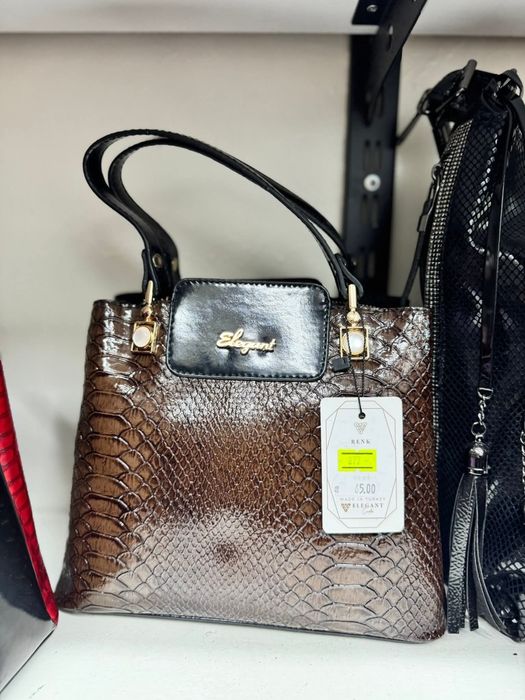 Дамски чанти на ниски цени