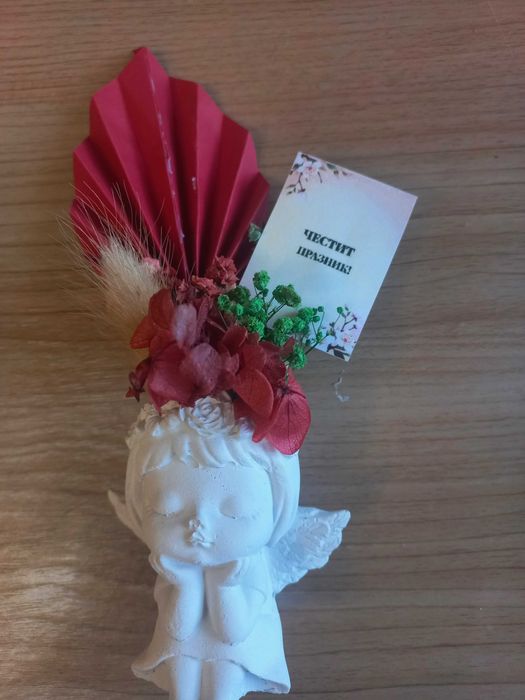 Ръчно изработени цветя за Осми март