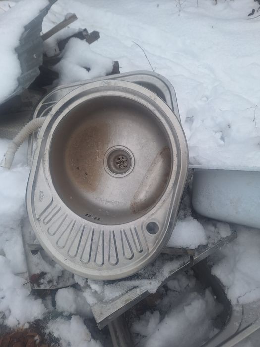 Продам мойка для кухний