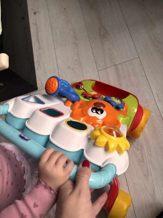 Проходилка уокър Chicco Baby Gardener Със светлинни и звукови ефекти