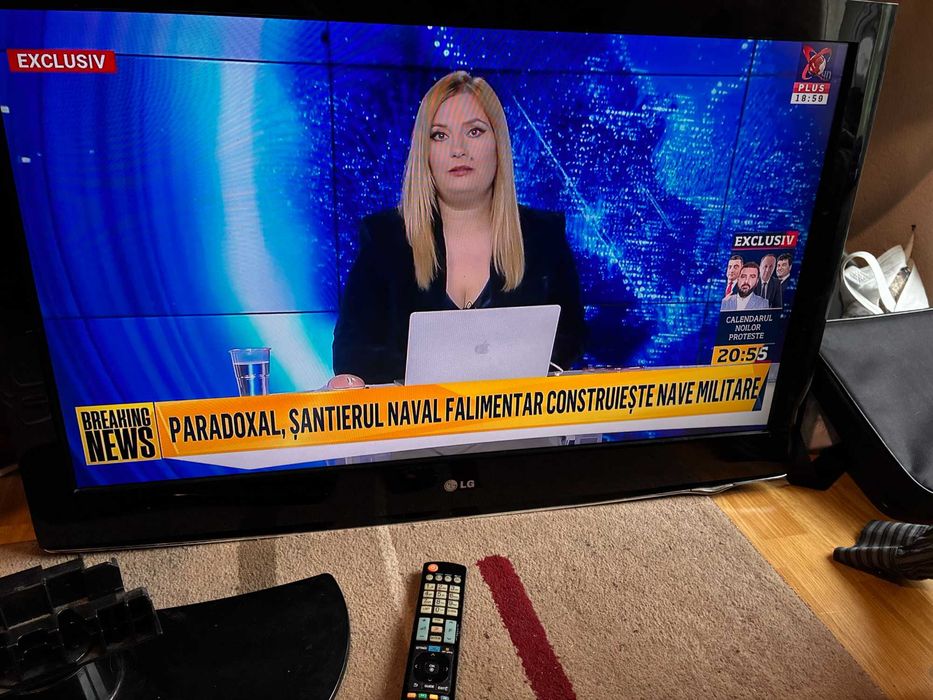 Televizor LG Full HD 101 cm perfecta stare