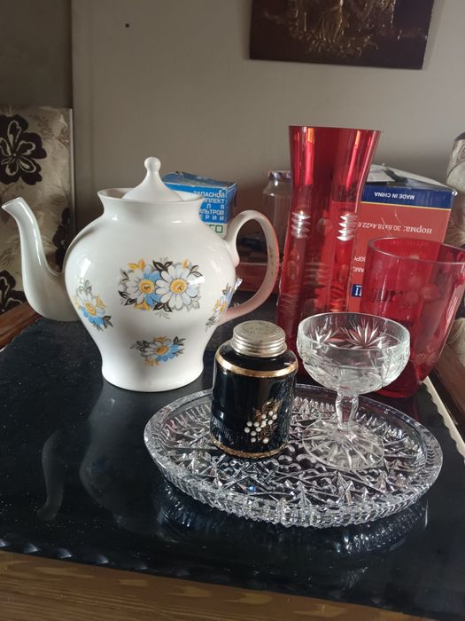 Продам вазы разное