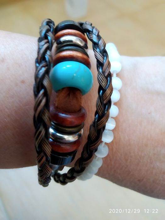 Брасты- браслеты заводские!