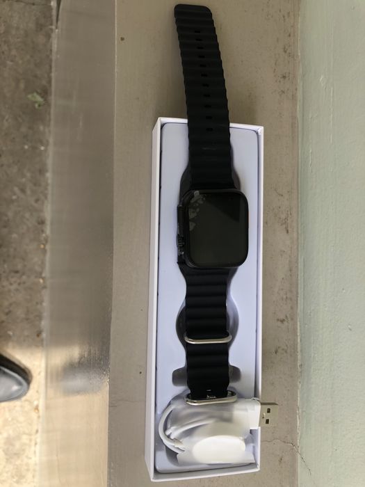 Smart watch sotiladi