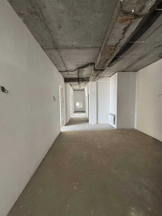 4-комн. в Gabus на 9/9 — 133 м² + кладовка 30 м², коробка, Глинка`